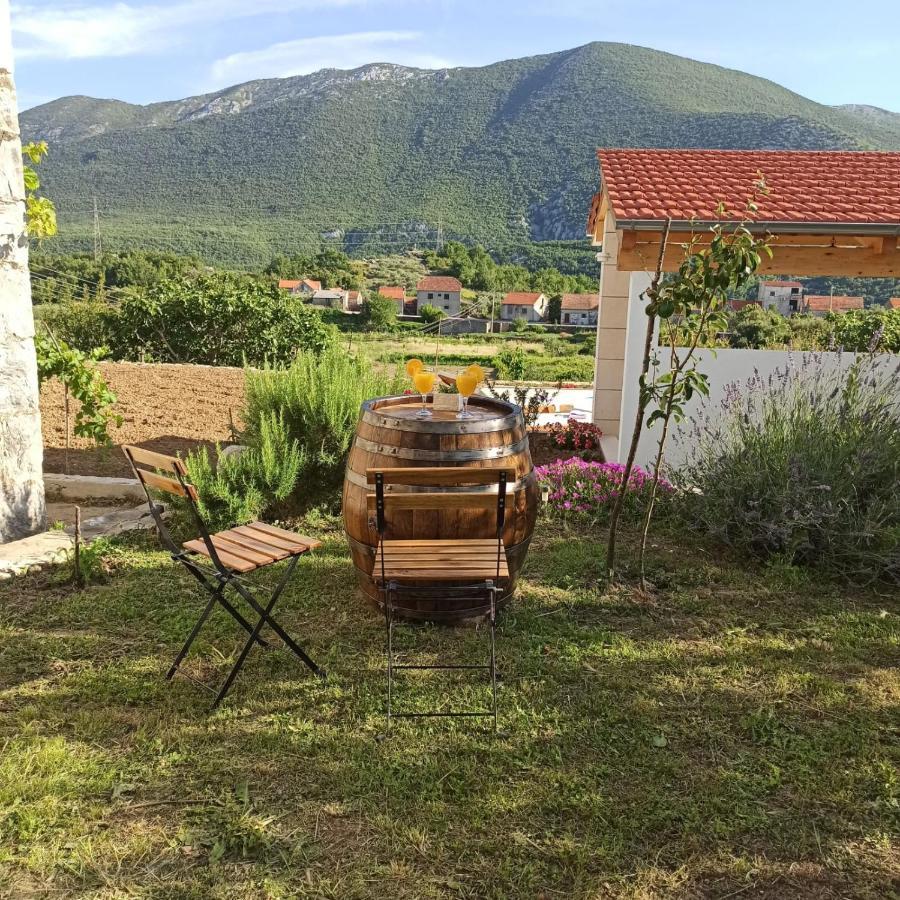 Holiday Village Home Kamenica Kostanje المظهر الخارجي الصورة