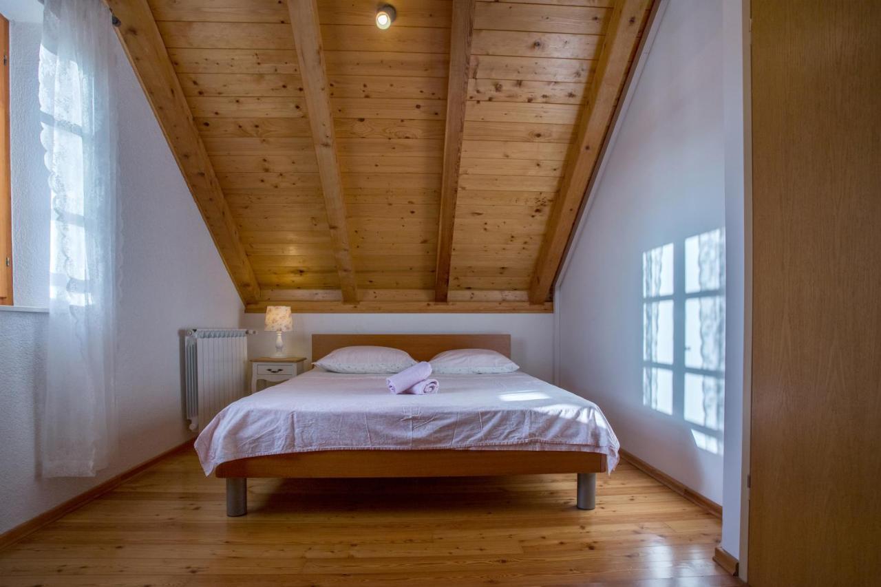 Holiday Village Home Kamenica Kostanje المظهر الخارجي الصورة