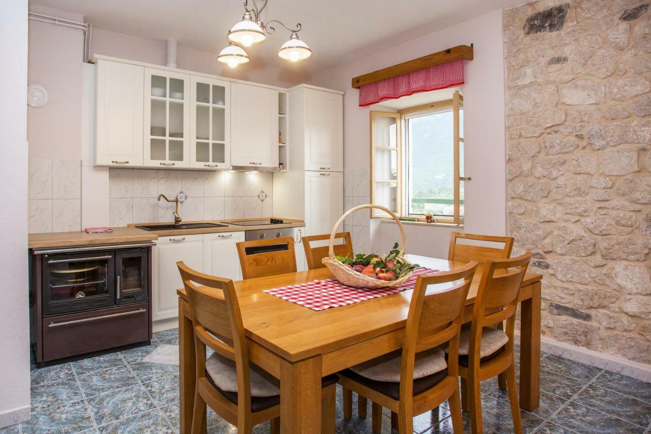 Holiday Village Home Kamenica Kostanje المظهر الخارجي الصورة
